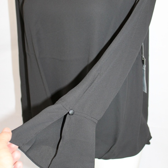Vince Camuto Black Bell Sleeve Blouse Top NEW - Picture 6 of 8